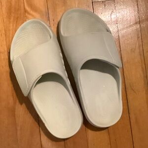 Oofos OOAHH Sports Flex Sandal M6/W8